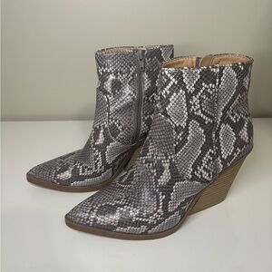 EXPRESS Snakeskin Ankle Boots
